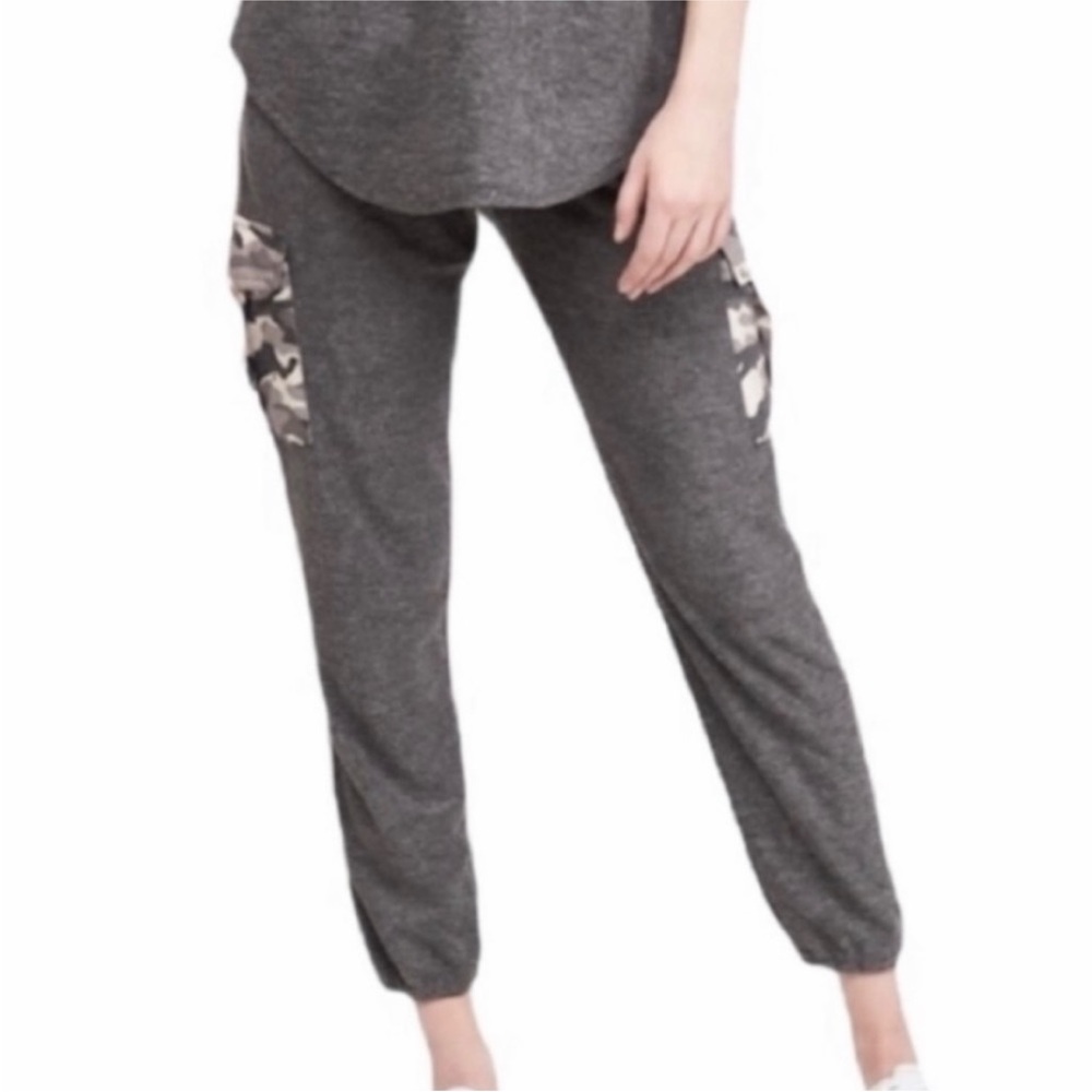 L LOVE camo joggers pants S gray